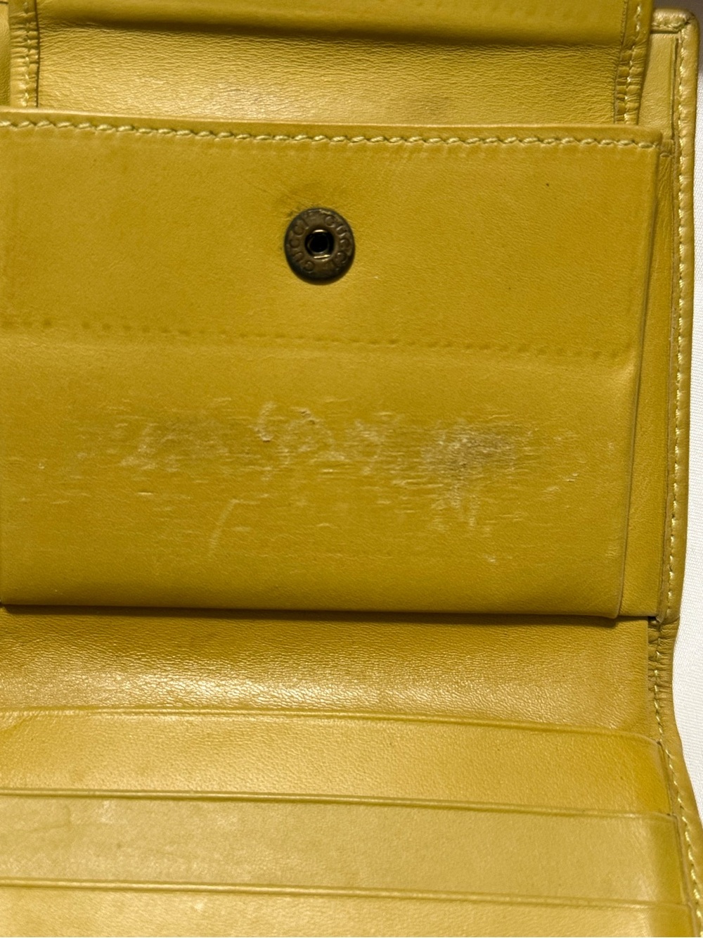 Gucci Beige GG Canvas Wallet with Yellow Trim. Includes shopping bag - Picture 6 of 9